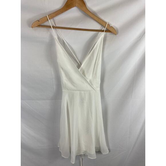ASOS DESIGN cami wrap mini dress with lace-up back in white size 8 - Picture 3 of 7
